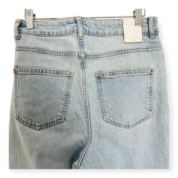 Zara Light Wash High Waist Skinny Jeans - Picture 6 of 8
